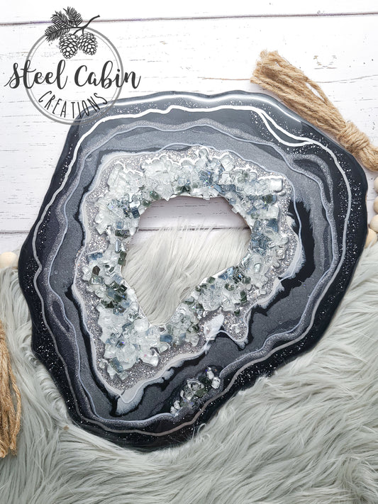 Black Geode - 14 Inch